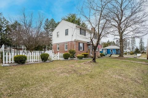 78 7th Ave, Chicopee, MA 01020 photo 2