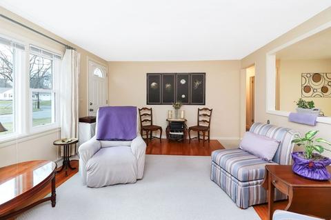 5 Fox Hill Rd, Springfield, MA 01118 photo 6