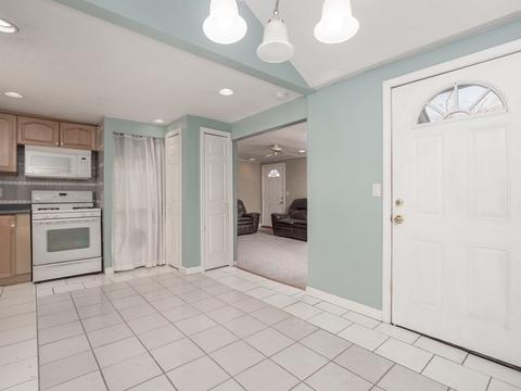 172 Burnham Rd, Lowell, MA 01852 photo 13
