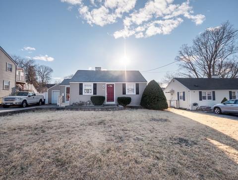 172 Burnham Rd, Lowell, MA 01852 photo 2