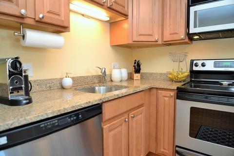 12 Cox Ct #PHD, Beverly, MA 01915 photo 9