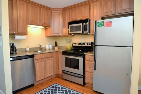 12 Cox Ct #PHD, Beverly, MA 01915 photo 10