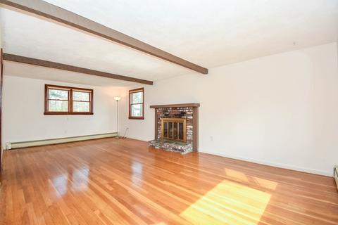 19 Pond View Dr, Acton, MA 01720 photo 3