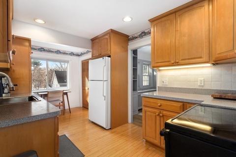 13 Lawrence Rd, Reading, MA 01867 photo 12