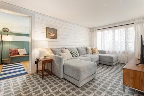 13 Lawrence Rd, Reading, MA 01867 photo 18