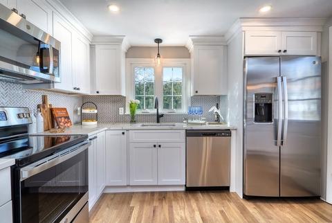 19 Williams St, Arlington, MA 02476 photo 3
