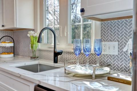 19 Williams St, Arlington, MA 02476 photo 6