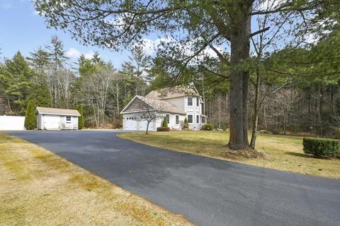 28 Warwick Rd, Orange, MA 01364 photo 4
