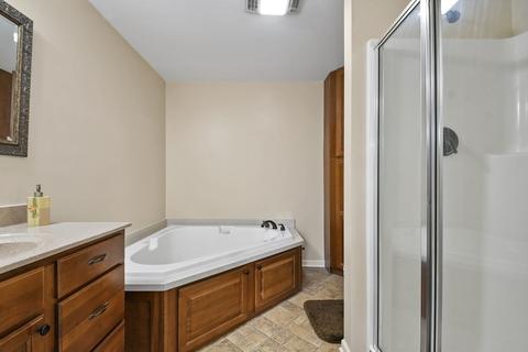 28 Warwick Rd, Orange, MA 01364 photo 23
