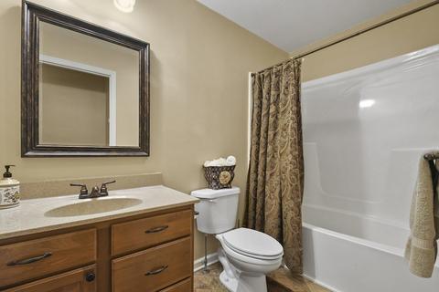 28 Warwick Rd, Orange, MA 01364 photo 28