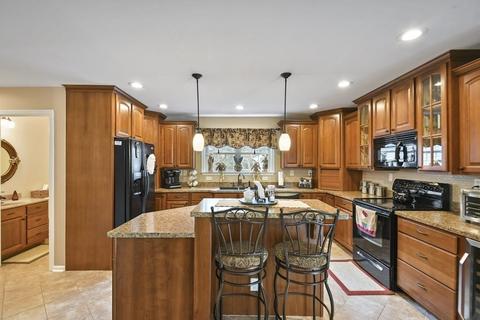 28 Warwick Rd, Orange, MA 01364 photo 16