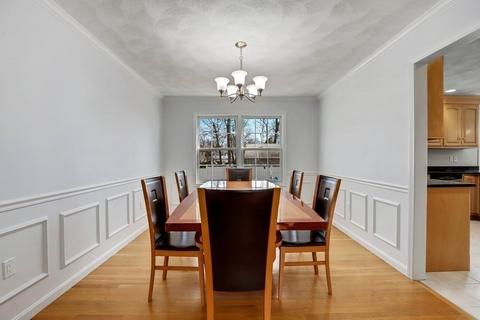 16 Washington St, Reading, MA 01867 photo 8