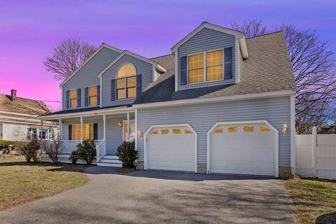 16 Washington St, Reading, MA 01867 photo 1