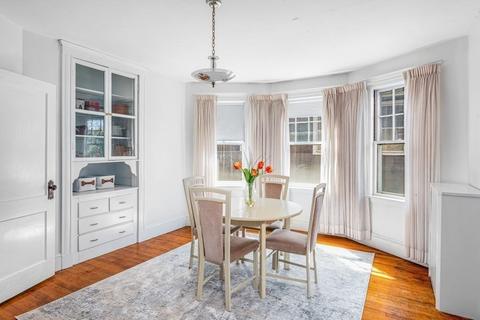 88 Walnut St #2, Brookline, MA 02445 photo 5