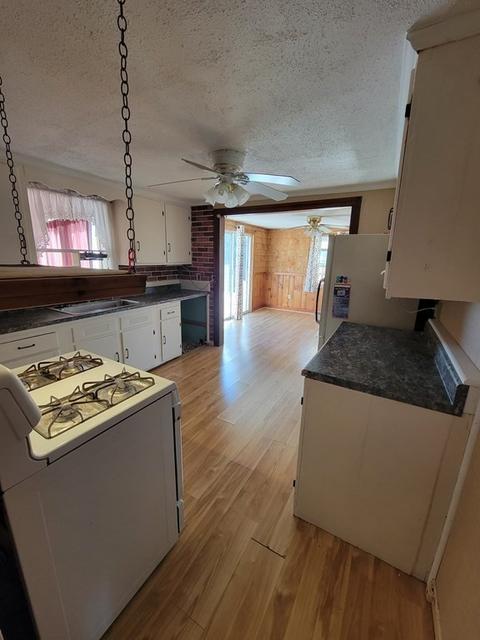 12 Smithson Dr, Beverly, MA 01915 photo 18