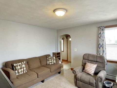49 Ridgewood Rd, Chicopee, MA 01013 photo 3