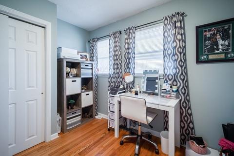 33 Higgins St, Springfield, MA 01108 photo 8