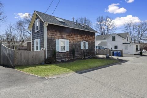 3 Pickering Ct, Danvers, MA 01923 photo 2