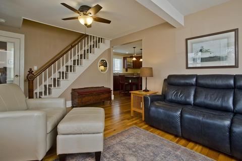 39 Pine St, Northampton, MA 01062 photo 12