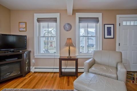 39 Pine St, Northampton, MA 01062 photo 14