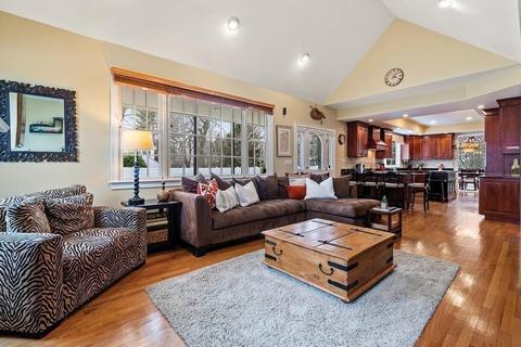 15 Kerr Path, Newton, MA 02459 photo 9