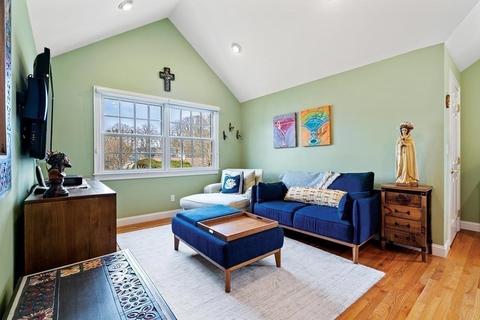 15 Kerr Path, Newton, MA 02459 photo 16