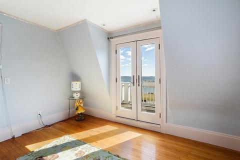 32 Lothrop St, Beverly, MA 01915 photo 18