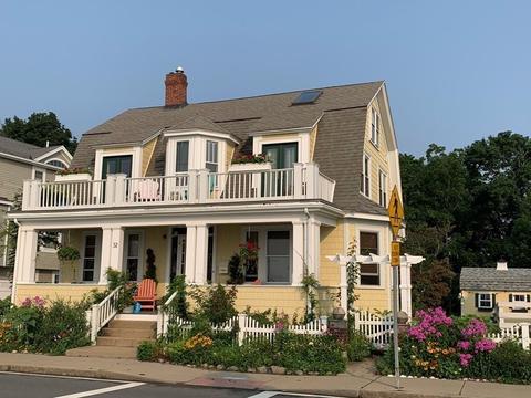 32 Lothrop St, Beverly, MA 01915 photo 1