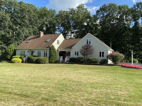 7 Shine Ave, Dudley, MA 01571 photo 3