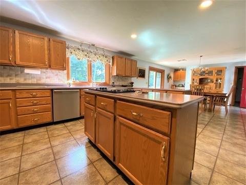 7 Shine Ave, Dudley, MA 01571 photo 19