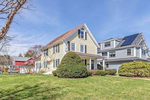 41 Pleasant St, Needham, MA 02492 photo 2