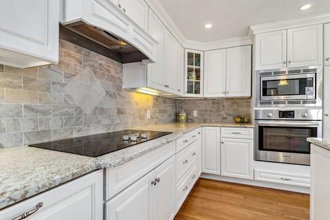 41 Pleasant St, Needham, MA 02492 photo 10