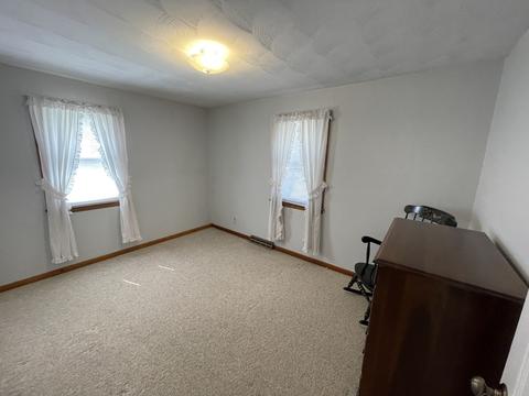 94 Pineview Dr, Springfield, MA 01119 photo 12