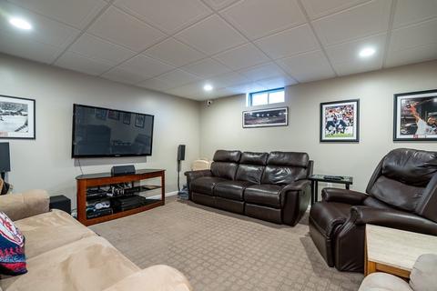 20 Bayberry Dr, Easthampton, MA 01027 photo 37