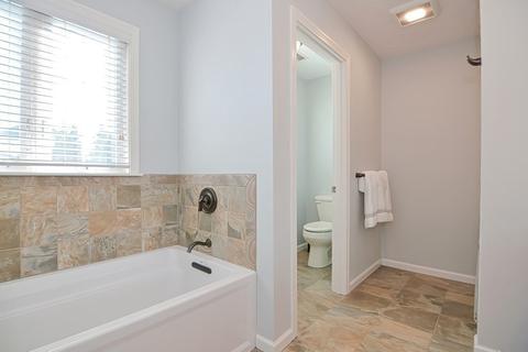 20 Red Gate Rd, Walpole, MA 02081 photo 16