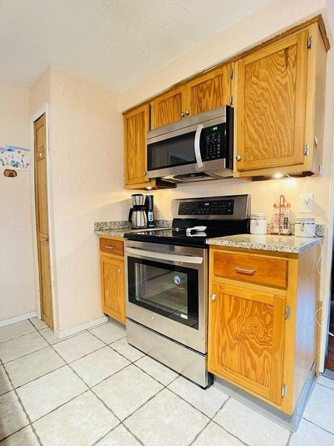 181 Hope Ave, Worcester, MA 01603 photo 16