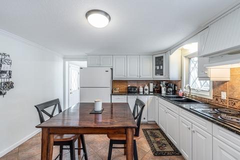 111 Bridle Path Rd, Springfield, MA 01118 photo 9