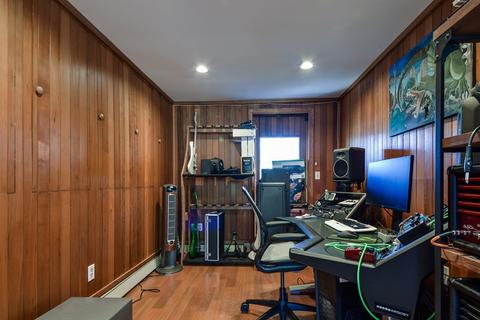 21 Edgewater Dr, Dover, MA 02030 photo 20