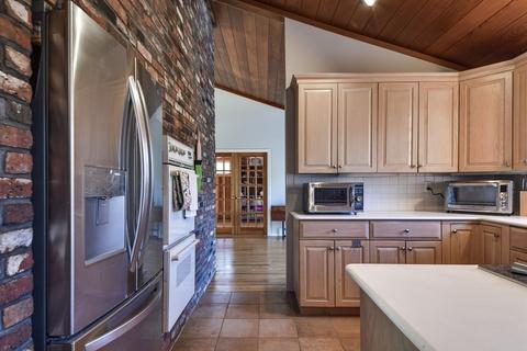 21 Edgewater Dr, Dover, MA 02030 photo 7