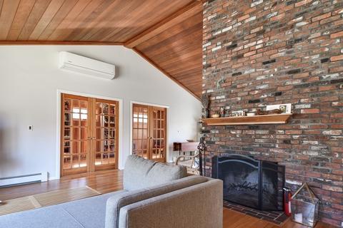21 Edgewater Dr, Dover, MA 02030 photo 6