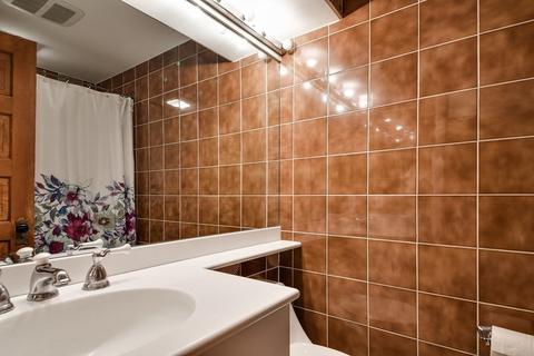 21 Edgewater Dr, Dover, MA 02030 photo 14