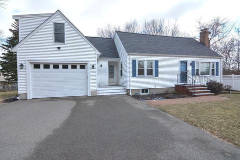 358 Central Ave, Dedham, MA 02026 photo 2