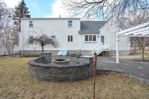 358 Central Ave, Dedham, MA 02026 photo 4