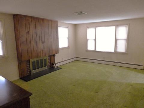 23 Fitzgerald Rd, Springfield, MA 01104 photo 8