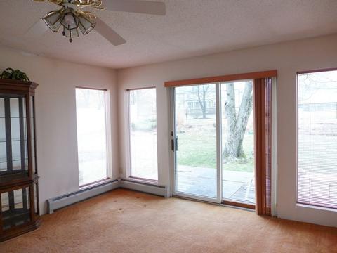 23 Fitzgerald Rd, Springfield, MA 01104 photo 9