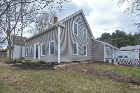 30 Pleasant St, Upton, MA 01568 photo 2