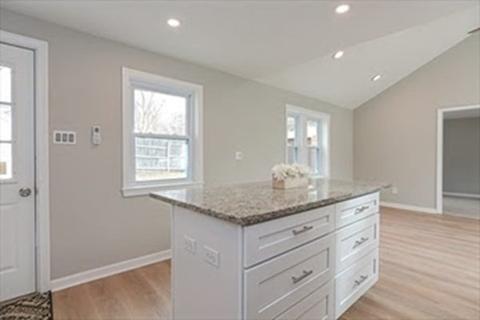 30 Pleasant St, Upton, MA 01568 photo 6