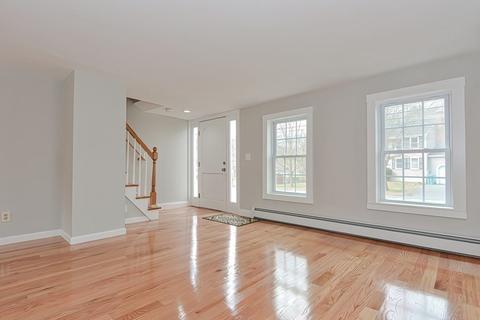 30 Pleasant St, Upton, MA 01568 photo 13