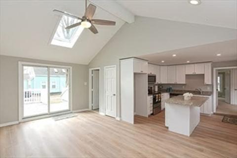 30 Pleasant St, Upton, MA 01568 photo 7