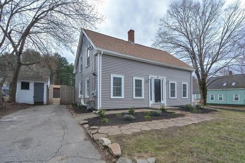30 Pleasant St, Upton, MA 01568 photo 1